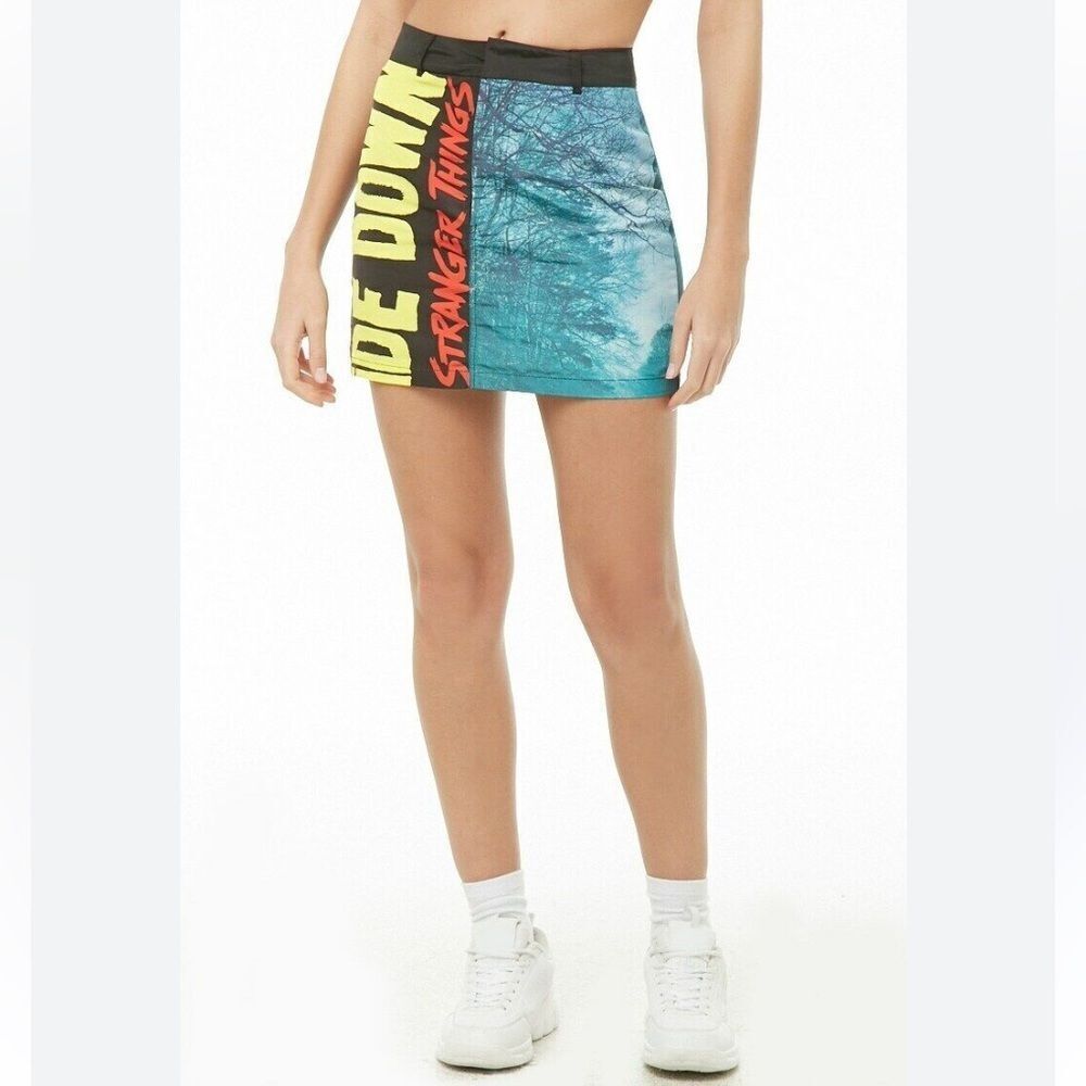 Stranger Things Netflix Black Yellow Mini Skirt S/M